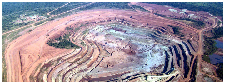 DIAMOND MINING IN ANGOLA | CAPE TOWN DIAMOND MUSEUM The rough diamonds typically found in Angola are round dodecahedral diamonds. | Cape Town Diamond Museum